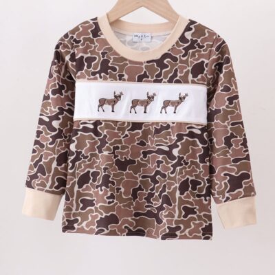 Camouflage Buck Embroidery Long Sleeve Top