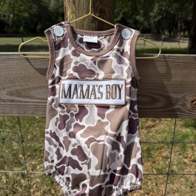 Mama's Boy Camo Bubble